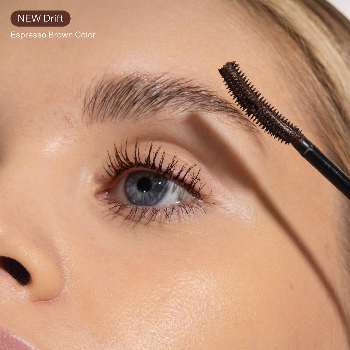 MakeWaves Mascara E8